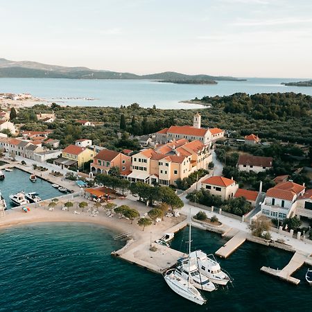 Hotel Spongiola Krapanj Exterior foto